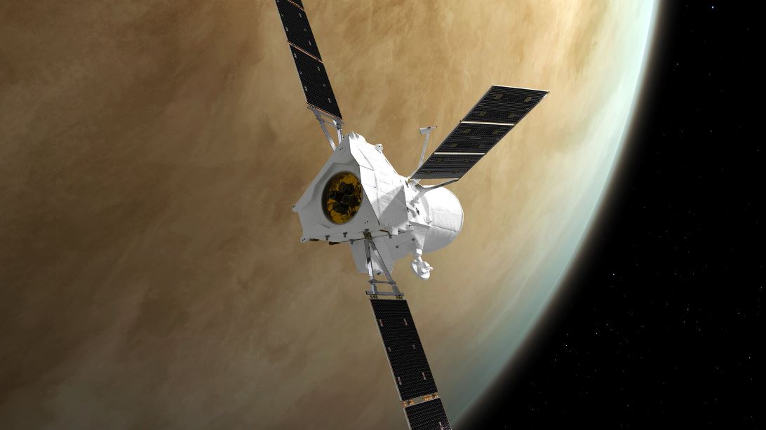 BepiColombo на фоне Венеры